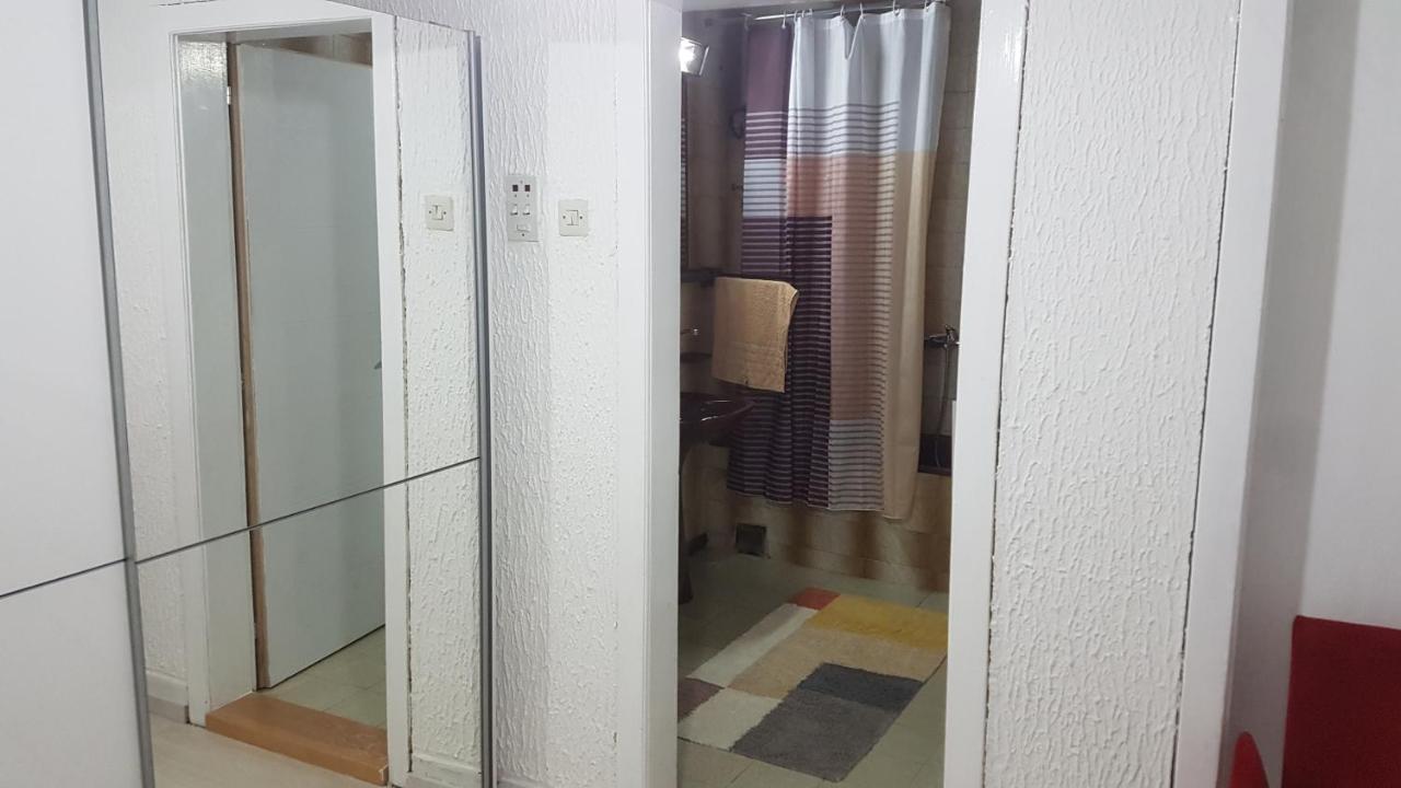 Bb Downtown Apartment 巴伊纳巴什塔 外观 照片